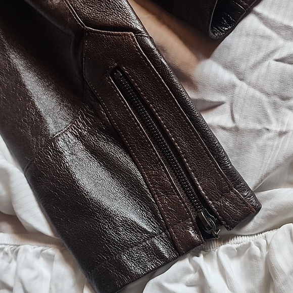 Western Leather Jacket - Picture 5 of 8